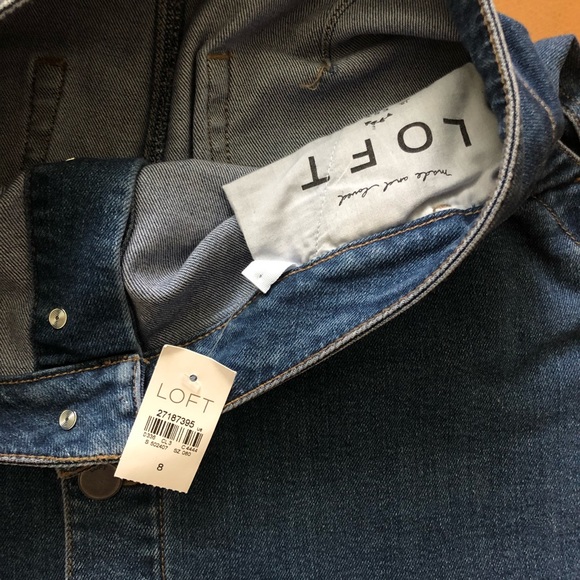 NWT LOFT Denim Skirt - Picture 4 of 5